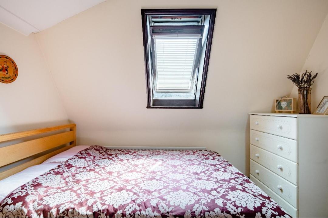 Double Room 2 Mins From Station Belvedere Εξωτερικό φωτογραφία